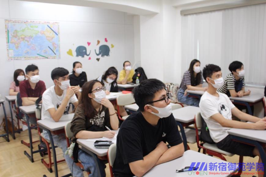大学講義　新宿御苑学院