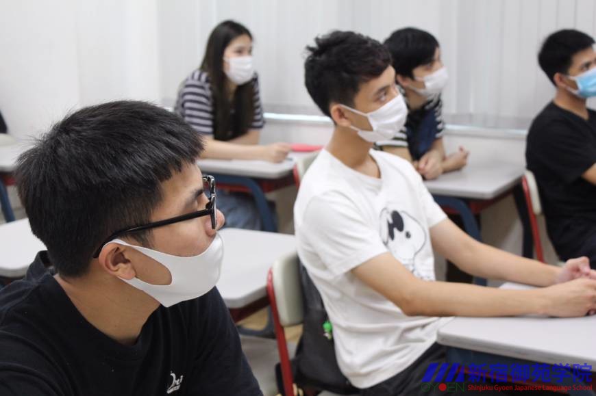 大学講義　新宿御苑学院